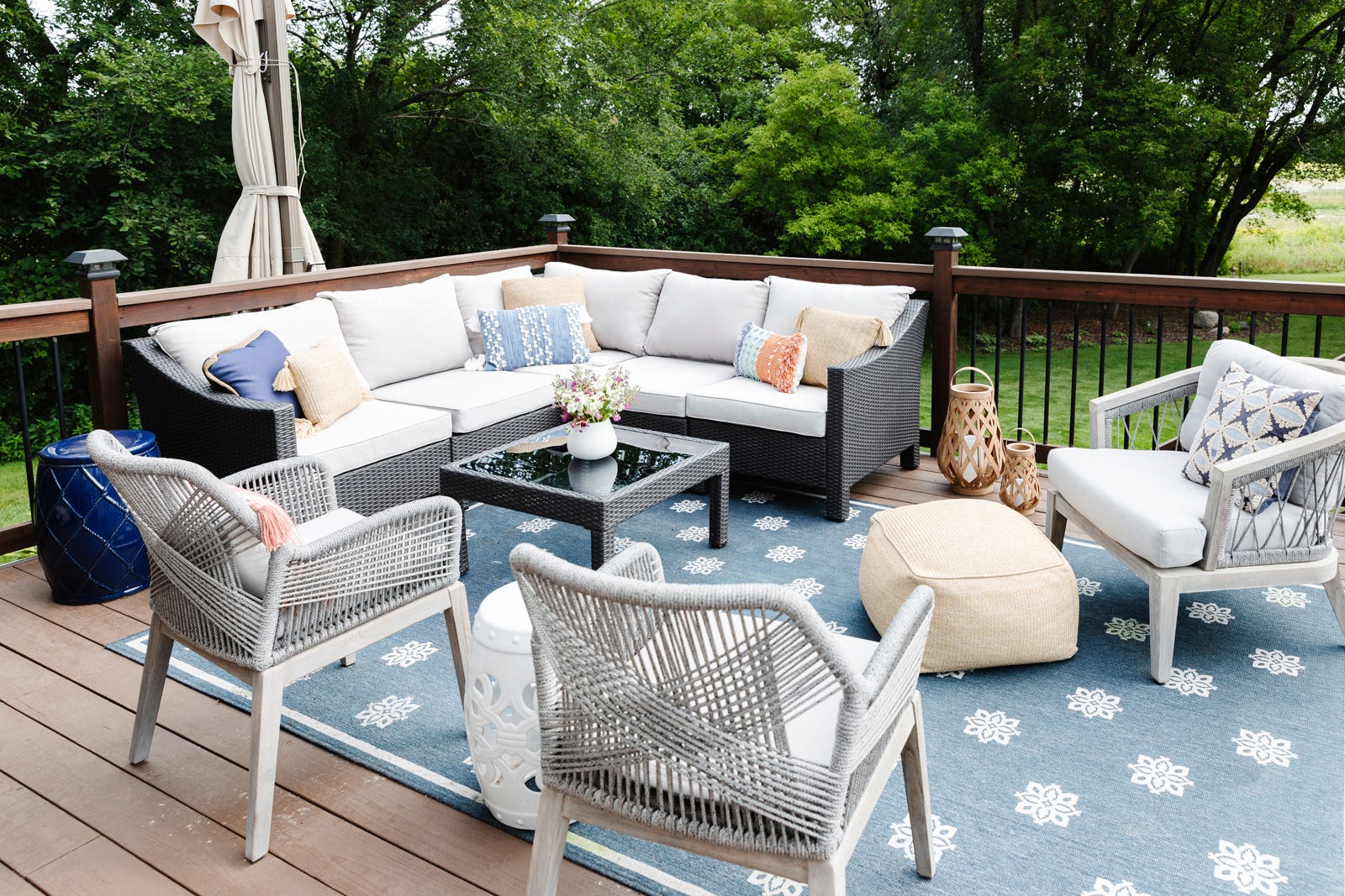Outdoor Furniture Ideas for Your Deck & Patio